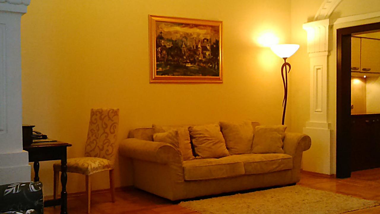 Dvorac Fantast Bečej Exterior foto